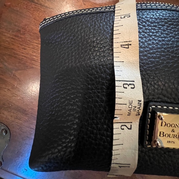 Dooney & Bourke Black Pebble Leather Cosmetic Bag - NWT - Picture 7 of 8
